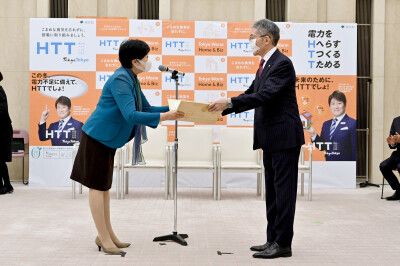 photo1