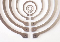 C-Type Retaining Rings for Shafts